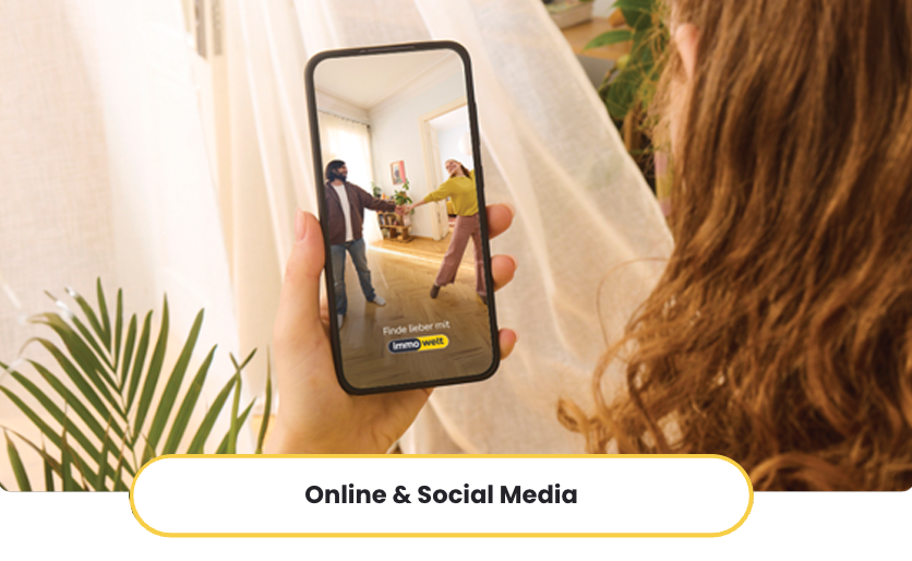 Online and Social Media Mock-up